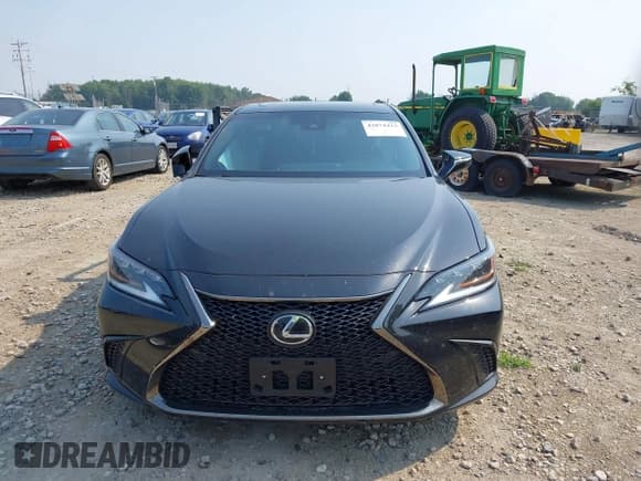 ✅ 2019 Lexus ES 350 • VIN: 58ABZ1B13KU033259 • Lot: 42874413. Wystawiony na IAAI z przebiegiem 85 465 mil. Bezpłatny archiwum sprzedaży aukcyjnych z USA i szczegółowy raport historii pojazdu na DreamBid. Zdjęcie 12.