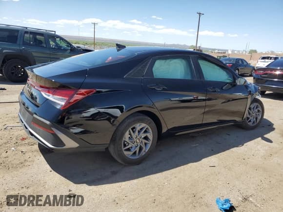 ✅ 2024 Hyundai Elantra SEL • VIN: KMHLM4DG3RU757170 • Lot: 54086265. Listed on Copart with 7,677 mi. Free auction sales archive from the USA and detailed vehicle history report at DreamBid. Image 3.