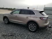 ✅ 2020 Lincoln Nautilus Standard • VIN: 2LMPJ8J93LBL15854 • Lot: 51266195. Listed on Copart with 37,398 mi. Free auction sales archive from the USA and detailed vehicle history report at DreamBid. Image 2.