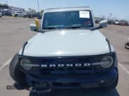 ✅ 2022 Ford Bronco • VIN: 1FMEE5DP6NLB34962 • Lot: 42432037. Wystawiony na IAAI z przebiegiem 101 044 mil. Bezpłatny archiwum sprzedaży aukcyjnych z USA i szczegółowy raport historii pojazdu na DreamBid. Zdjęcie 13.