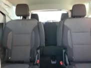 ✅ 2018 Chevrolet Traverse LT Cloth • VIN: 1GNERGKW4JJ235591 • Lot: 66465724. Wystawiony na Copart z przebiegiem 125 740 mil. Bezpłatny archiwum sprzedaży aukcyjnych z USA i szczegółowy raport historii pojazdu na DreamBid. Zdjęcie 10.