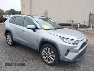 ✅ 2019 Toyota RAV4 XLE Premium • VIN: 2T3C1RFV7KW006376 • Lot: 43547398. Listed on IAAI with 58,471 mi. Free auction sales archive from the USA and detailed vehicle history report at DreamBid. Image 1.