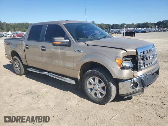 ✅ 2014 Ford F-150 Platinum • VIN: 1FTFW1ET9EFC05144 • Lot: 86668705. Wystawiony na Copart z przebiegiem 121 206 mil. Bezpłatny archiwum sprzedaży aukcyjnych z USA i szczegółowy raport historii pojazdu na DreamBid. Zdjęcie 4.