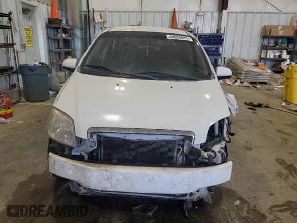 ✅ 2011 Chevrolet Aveo 1LT • VIN: KL1TD5DE2BB122054 • Lot: 44029095. Wystawiony na Copart z przebiegiem 114 285 mil. Bezpłatny archiwum sprzedaży aukcyjnych z USA i szczegółowy raport historii pojazdu na DreamBid. Zdjęcie 5.