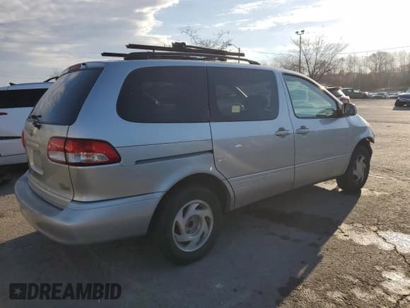 ✅ 2002 Toyota Sienna LE • VIN: 4T3ZF13C92U483973 • Лот: 91585925. Опубликован ранее на Copart с пробегом 161 647 миль. Бесплатный доступ к архиву аукционных продаж из США и подробный отчёт об истории автомобиля на DreamBid. Изображение 3.