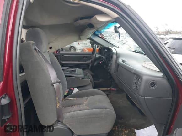 ✅ 2004 Chevrolet Silverado 1500 LS • VIN: 1GCEK19T74E126531 • Лот: 43512063. Опубликован ранее на IAAI с пробегом 205 835 миль. Бесплатный доступ к архиву аукционных продаж из США и подробный отчёт об истории автомобиля на DreamBid. Изображение 5.