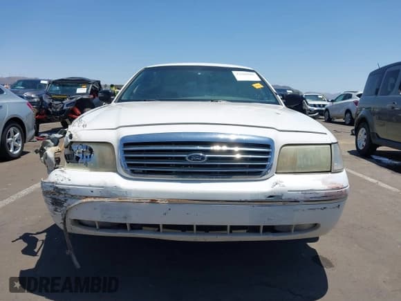 ✅ 1998 Ford Crown Victoria Police • VIN: 2FAFP71WXWX115531 • Lot: 42500505. Wystawiony na IAAI z przebiegiem 197 158 mil. Bezpłatny archiwum sprzedaży aukcyjnych z USA i szczegółowy raport historii pojazdu na DreamBid. Zdjęcie 12.