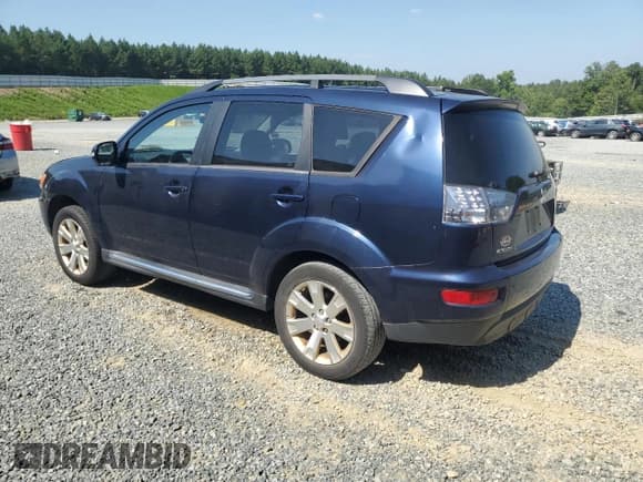 ✅ 2012 Mitsubishi Outlander SE • VIN: JA4AS3AW9CU025165 • Lot: 65844055. Wystawiony na Copart z przebiegiem 123 418 mil. Bezpłatny archiwum sprzedaży aukcyjnych z USA i szczegółowy raport historii pojazdu na DreamBid. Zdjęcie 2.
