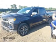 ✅ 2022 Chevrolet Silverado 1500 LT • VIN: 3GCPDKEK3NG629831 • Lot: 42803516. Wystawiony na IAAI z przebiegiem 44 487 mil. Bezpłatny archiwum sprzedaży aukcyjnych z USA i szczegółowy raport historii pojazdu na DreamBid. Zdjęcie 19.