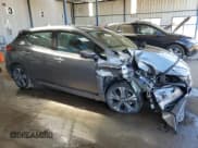 ✅ 2021 Nissan LEAF SL Plus • VIN: 1N4BZ1DV7MC555936 • Lot: 57042365. Wystawiony na Copart z przebiegiem 50 727 mil. Bezpłatny archiwum sprzedaży aukcyjnych z USA i szczegółowy raport historii pojazdu na DreamBid. Zdjęcie 4.