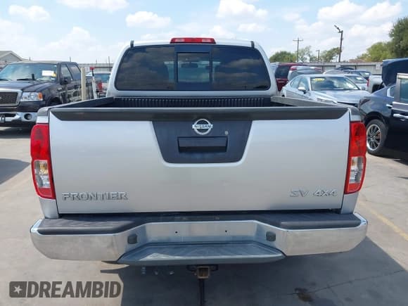 ✅ 2019 Nissan Frontier SV • VIN: 1N6AD0EV1KN761443 • Lot: 43256553. Listed on IAAI with 96,867 mi. Free auction sales archive from the USA and detailed vehicle history report at DreamBid. Image 17.
