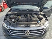 ✅ 2019 Volkswagen Jetta S • VIN: 3VWC57BU8KM130063 • Lot: 95115295. Wystawiony na Copart z przebiegiem 82 400 mil. Bezpłatny archiwum sprzedaży aukcyjnych z USA i szczegółowy raport historii pojazdu na DreamBid. Zdjęcie 11.