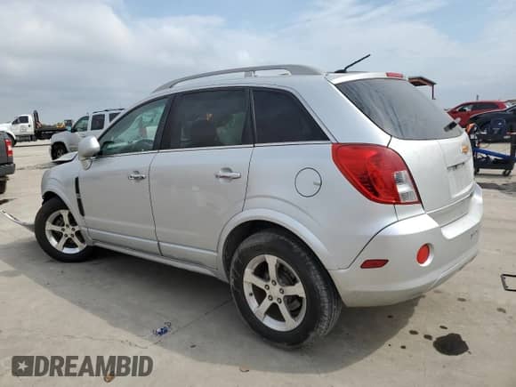 ✅ 2014 Chevrolet Captiva Sport LT • VIN: 3GNAL3EK5ES544881 • Лот: 70255554. Размещён на Copart с пробегом Не указан миль. Получите бесплатный доступ к архиву аукционных продаж из США и посмотрите подробный отчёт об истории автомобиля на DreamBid. Изображение 2.