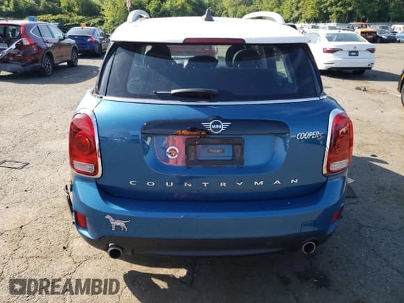 ✅ 2020 MINI Countryman Cooper S • VIN: WMZYX1C05L3L94257 • Lot: 68697384. Listed on Copart with 25,920 mi. Free auction sales archive from the USA and detailed vehicle history report at DreamBid. Image 6.