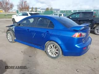 ✅ 2016 Mitsubishi Lancer SE • VIN: JA32V2FW5GU003012 • Lot: 43754695. Wystawiony na IAAI z przebiegiem 130 226 mil. Bezpłatny archiwum sprzedaży aukcyjnych z USA i szczegółowy raport historii pojazdu na DreamBid. Zdjęcie 3.