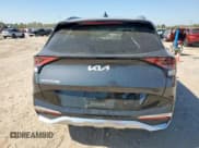 ✅ 2023 Kia Sportage SX-Prestige • VIN: 5XYK53AF5PG042716 • Lot: 82466745. Wystawiony na Copart z przebiegiem 82 250 mil. Bezpłatny archiwum sprzedaży aukcyjnych z USA i szczegółowy raport historii pojazdu na DreamBid. Zdjęcie 6.