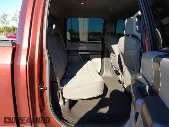 ✅ 2015 Ford F-150 Lariat • VIN: 1FTEW1EFXFFA06935 • Lot: 43589704. Listed on IAAI with 203,475 mi. Free auction sales archive from the USA and detailed vehicle history report at DreamBid. Image 8.