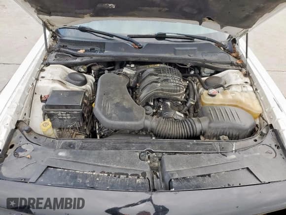 ✅ 2011 Dodge Challenger • VIN: 2B3CJ4DG3BH601959 • Lot: 50878465. Wystawiony na Copart z przebiegiem 243 984 mil. Bezpłatny archiwum sprzedaży aukcyjnych z USA i szczegółowy raport historii pojazdu na DreamBid. Zdjęcie 11.