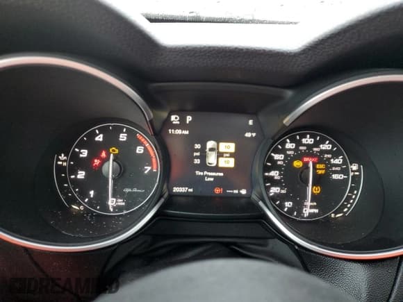 ✅ 2019 Alfa Romeo Stelvio Sport • VIN: ZASPAKAN0K7C53855 • Лот: 72382502. Опубликован ранее на Copart с пробегом 20 337 миль. Бесплатный доступ к архиву аукционных продаж из США и подробный отчёт об истории автомобиля на DreamBid. Изображение 9.