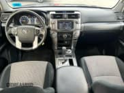 ✅ 2015 Toyota 4Runner Limited • VIN: JTEBU5JR8F5218069 • Lot: 93520175. Wystawiony na Copart z przebiegiem 201 612 mil. Bezpłatny archiwum sprzedaży aukcyjnych z USA i szczegółowy raport historii pojazdu na DreamBid. Zdjęcie 9.