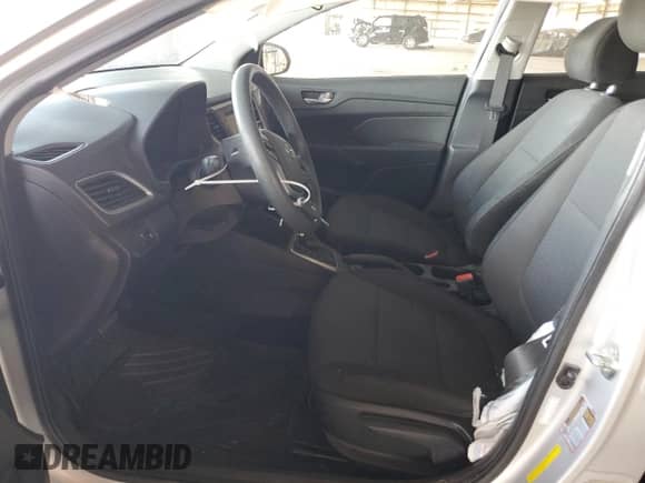 ✅ 2019 Hyundai Accent SE • VIN: 3KPC24A38KE083355 • Lot: 63921974. Wystawiony na Copart z przebiegiem 100 134 mil mil. Skorzystaj z bezpłatnego archiwum sprzedaży aukcyjnych z USA i zobacz szczegółowy raport historii pojazdu na DreamBid. Zdjęcie 7.