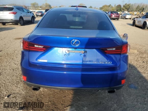 ✅ 2016 Lexus IS 300/350 • VIN: JTHCM1D2XG5006418 • Лот: 90789515. Опубликован ранее на Copart с пробегом 89 551 миль. Бесплатный доступ к архиву аукционных продаж из США и подробный отчёт об истории автомобиля на DreamBid. Изображение 6.