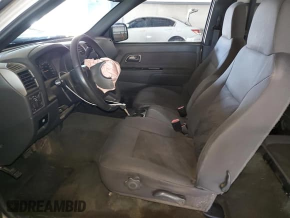 ✅ 2004 Chevrolet Colorado Z71 • VIN: 1GCCS196248180951 • Лот: 73174014. Опубликован ранее на Copart с пробегом 134 951 миль. Бесплатный доступ к архиву аукционных продаж из США и подробный отчёт об истории автомобиля на DreamBid. Изображение 7.