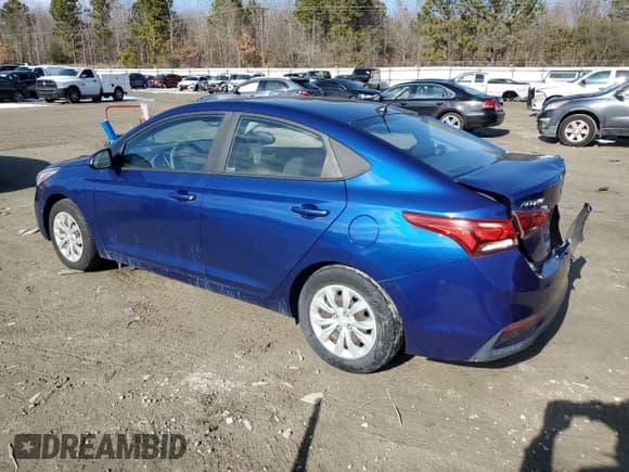 ✅ 2019 Hyundai Accent SE • VIN: 3KPC24A31KE068194 • Лот: 41765435. Опубликован ранее на Copart с пробегом 70 372 миль. Бесплатный доступ к архиву аукционных продаж из США и подробный отчёт об истории автомобиля на DreamBid. Изображение 2.