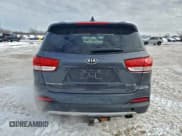 ✅ 2016 Kia Sorento EX • VIN: 5XYPHDA59GG158821 • Lot: 95576035. Listed on Copart with 139,244 mi. Free auction sales archive from the USA and detailed vehicle history report at DreamBid. Image 6.