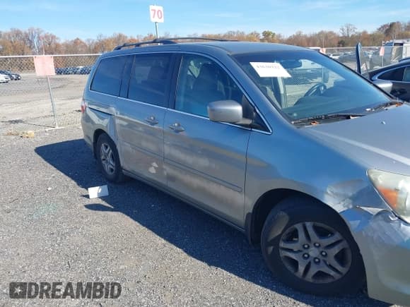 ✅ 2006 Honda Odyssey EX • VIN: 5FNRL38436B049808 • Lot: 43620222. Wystawiony na IAAI z przebiegiem 268 773 mil. Bezpłatny archiwum sprzedaży aukcyjnych z USA i szczegółowy raport historii pojazdu na DreamBid. Zdjęcie 6.