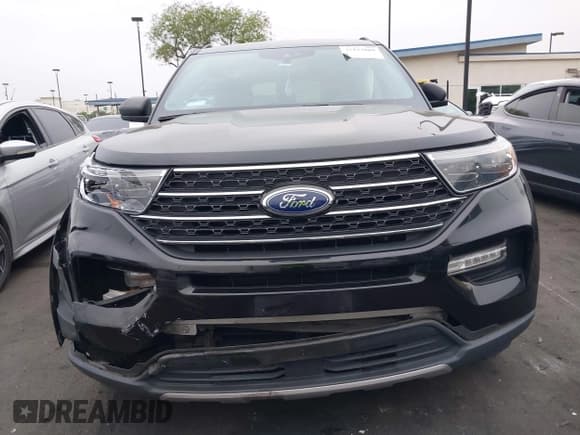 ✅ 2020 Ford Explorer XLT • VIN: 1FMSK7DH9LGC81721 • Lot: 42152800. Wystawiony na IAAI z przebiegiem 58 408 mil. Bezpłatny archiwum sprzedaży aukcyjnych z USA i szczegółowy raport historii pojazdu na DreamBid. Zdjęcie 12.