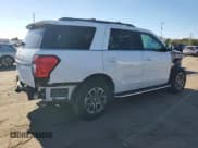 ✅ 2022 Ford Expedition XLT • VIN: 1FMJU1JT5NEA67318 • Лот: 81919345. Опубликован ранее на Copart с пробегом 22 104 миль. Бесплатный доступ к архиву аукционных продаж из США и подробный отчёт об истории автомобиля на DreamBid. Изображение 3.