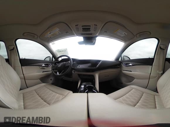 ✅ 2023 Buick Envision Avenir • VIN: LRBFZRR4XPD066776 • Lot: 41364825. Wystawiony na IAAI z przebiegiem 25 828 mil. Bezpłatny archiwum sprzedaży aukcyjnych z USA i szczegółowy raport historii pojazdu na DreamBid. Zdjęcie 18.