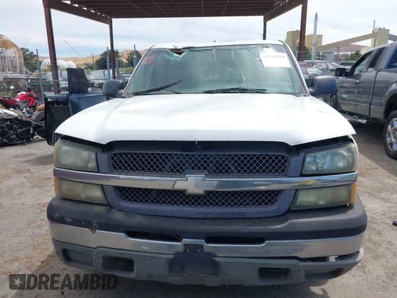 ✅ 2003 Chevrolet Silverado 1500 LS • VIN: 1GCEC19V93E133025 • Lot: 42789561. Listed on IAAI with 481,841 mi. Free auction sales archive from the USA and detailed vehicle history report at DreamBid. Image 12.