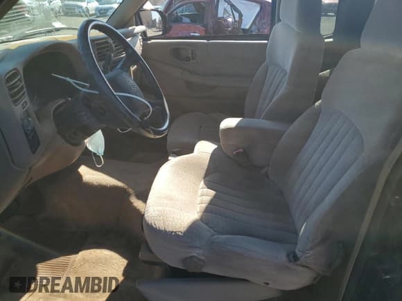 ✅ 2002 Chevrolet S-10 LS • VIN: 1GCCS19W028222532 • Лот: 82448214. Опубликован ранее на Copart с пробегом 201 622 миль. Бесплатный доступ к архиву аукционных продаж из США и подробный отчёт об истории автомобиля на DreamBid. Изображение 7.