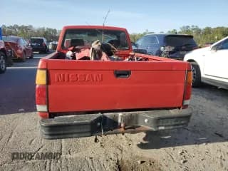 ✅ 1988 Nissan Hardbody • VIN: 1N6ND11S8JC346391 • Lot: 48349645. Wystawiony na Copart z przebiegiem 183 175 mil. Bezpłatny archiwum sprzedaży aukcyjnych z USA i szczegółowy raport historii pojazdu na DreamBid. Zdjęcie 6.