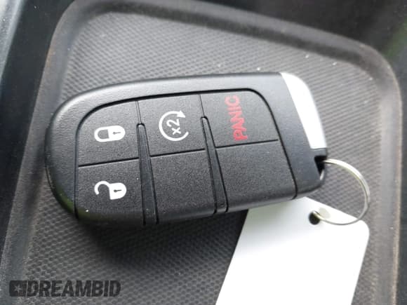 ✅ 2020 Jeep Grand Cherokee Limited • VIN: 1C4RJEBG3LC265820 • Lot: 42797967. Listed on IAAI with 99,220 mi. Free auction sales archive from the USA and detailed vehicle history report at DreamBid. Image 11.