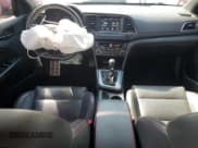 ✅ 2018 Hyundai Elantra Sport • VIN: KMHD04LB5JU718655 • Лот: 84419195. Опубликован ранее на Copart с пробегом 121 784 миль. Бесплатный доступ к архиву аукционных продаж из США и подробный отчёт об истории автомобиля на DreamBid. Изображение 8.