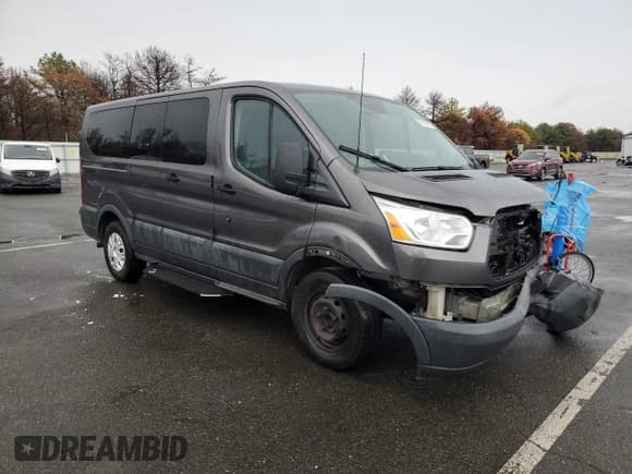 ✅ 2017 Ford Transit XL • VIN: 1FMZK1ZM6HKA87461 • Lot: 91819505. Wystawiony na Copart z przebiegiem 70 845 mil. Bezpłatny archiwum sprzedaży aukcyjnych z USA i szczegółowy raport historii pojazdu na DreamBid. Zdjęcie 4.