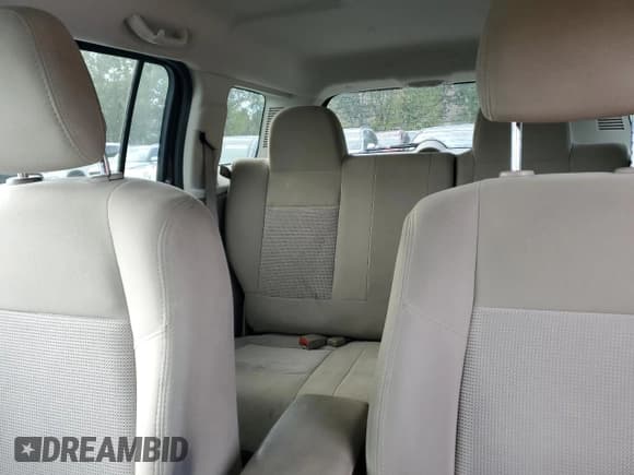 ✅ 2017 Jeep Patriot Sport • VIN: 1C4NJPBB0HD136238 • Lot: 81222095. Listed on Copart with 119,397 mi. Free auction sales archive from the USA and detailed vehicle history report at DreamBid. Image 10.