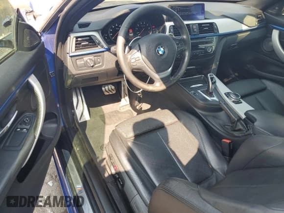 ✅ 2014 BMW 4 Series 435i • VIN: WBA3R1C55EK191942 • Lot: 68738725. Listed on Copart with 98,170 mi. Free auction sales archive from the USA and detailed vehicle history report at DreamBid. Image 8.