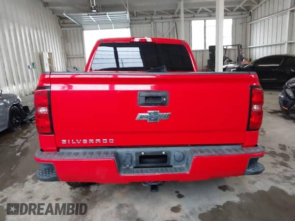 2018 Chevrolet Silverado 1500 Custom z VIN 3GCUKPEC4JG156711, wystawiony jako IAAI lot #43331690 z przebiegiem 68 216 mil mil oraz . Historia ofert i sprzedaży dostępna na DreamBid. Obrazek 16.