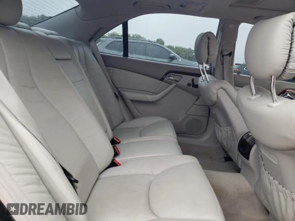 ✅ 2000 Mercedes-Benz S 320/430/500 • VIN: WDBNG75J6YA050188 • Lot: 66602505. Wystawiony na Copart z przebiegiem Nie podano. Bezpłatny archiwum sprzedaży aukcyjnych z USA i szczegółowy raport historii pojazdu na DreamBid. Zdjęcie 10.