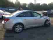 2014 Chevrolet Cruze LS z VIN 1G1PA5SH4E7202097, wystawiony jako Copart lot #84544765 z przebiegiem 184 145 mil mil oraz Szkoda całkowita • Salvage title. Historia ofert i sprzedaży dostępna na DreamBid. Obrazek 3.