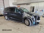 ✅ 2021 Chrysler Pacifica Touring L • VIN: 2C4RC1BG6MR534114 • Lot: 90663025. Listed on Copart with 136,547 mi. Free auction sales archive from the USA and detailed vehicle history report at DreamBid. Image 4.