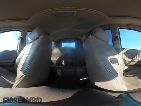 ✅ 2004 Isuzu Rodeo S • VIN: 4S2CK58Y544305012 • Lot: 43027958. Listed on IAAI with 125,526 mi. Free auction sales archive from the USA and detailed vehicle history report at DreamBid. Image 18.