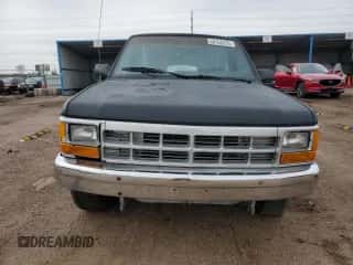 1991 Dodge Dakota SLT z VIN 1B7FL26X2MS342836, wystawiony jako Copart lot #58154275 z przebiegiem 153 466 mil mil oraz Nie do naprawy • Non repairable. Historia ofert i sprzedaży dostępna na DreamBid. Obrazek 5.