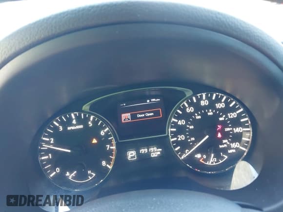 ✅ 2015 Nissan Altima S • VIN: 1N4AL3APXFN877881 • Lot: 43714288. Listed on IAAI with 199,199 mi. Free auction sales archive from the USA and detailed vehicle history report at DreamBid. Image 7.