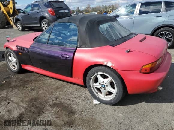 1996 BMW 3 Series Z3 1.9 с VIN 4USCH7324TLB69143, выставлен на аукционе Copart как лот 87480535 с пробегом 173 389 миль миль и Списание • Salvage title. История ставок и продаж доступна на DreamBid. Изображение 2.
