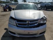 ✅ 2012 Dodge Avenger SE • VIN: 1C3CDZAB1CN235198 • Лот: 76761604. Опубликован ранее на Copart с пробегом 151 591 миль. Бесплатный доступ к архиву аукционных продаж из США и подробный отчёт об истории автомобиля на DreamBid. Изображение 5.